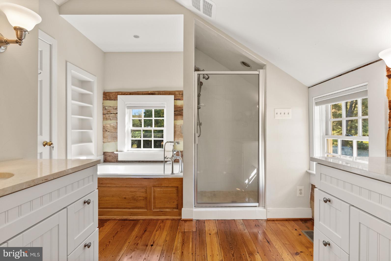 HUNTING HILL FARMS - Residential