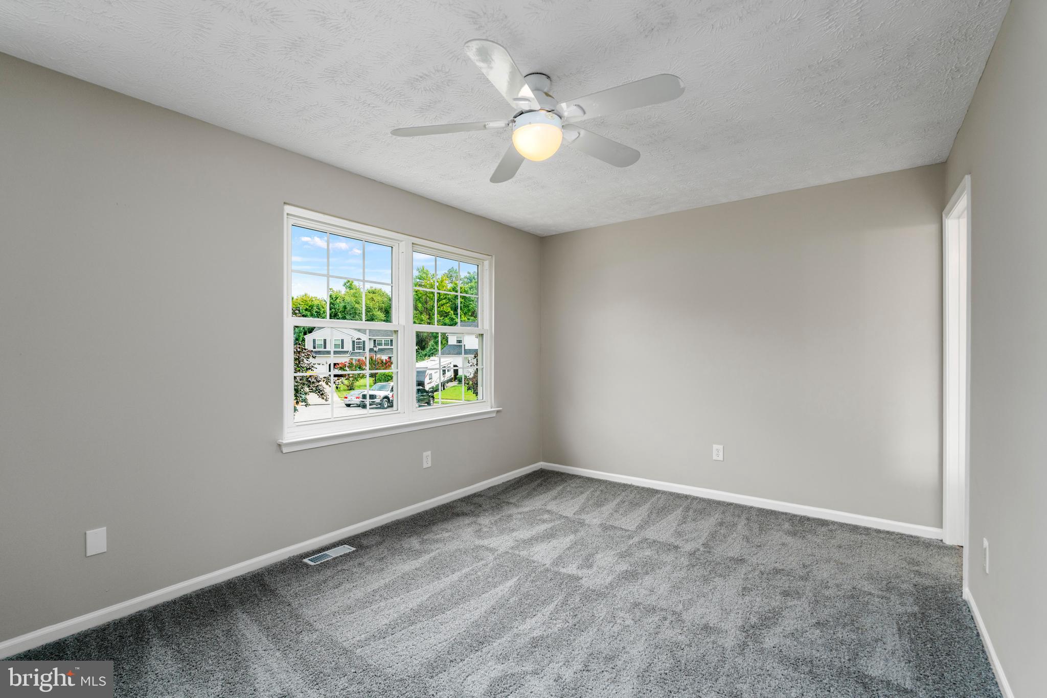 HARTING FARM - Residential