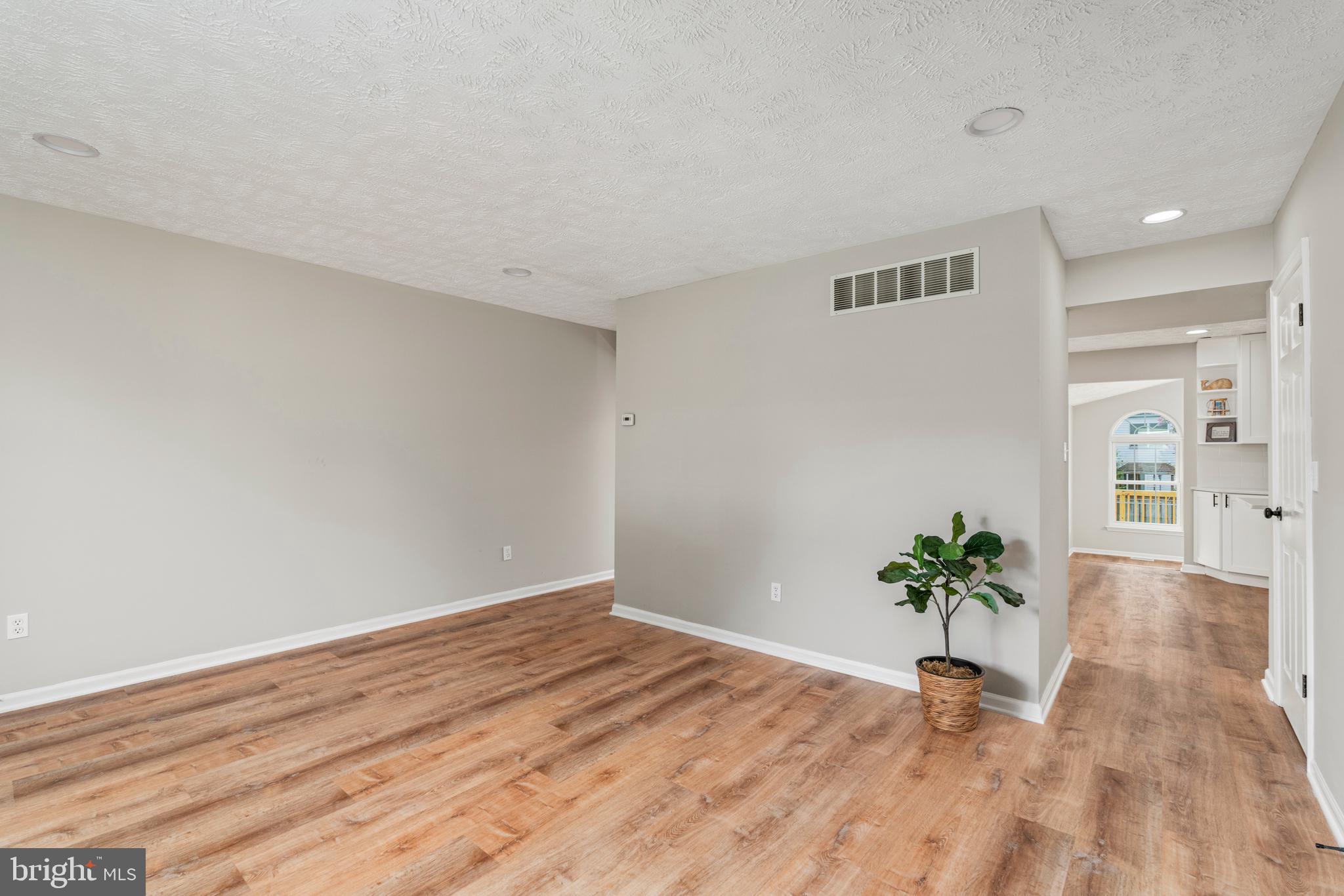 HARTING FARM - Residential