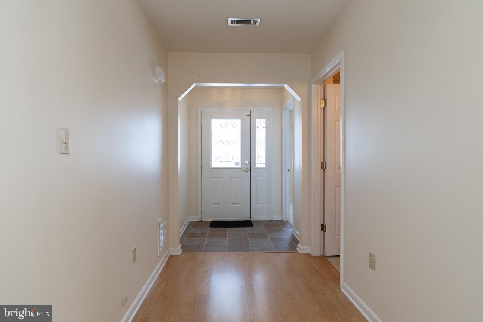 WILLOW LAWN COTTAGES - Residential