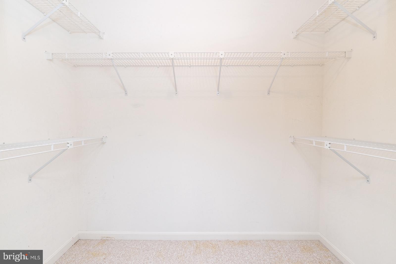 WILLOW LAWN COTTAGES - Residential