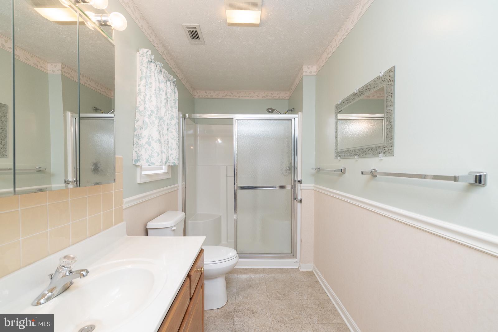 WILLOW LAWN COTTAGES - Residential