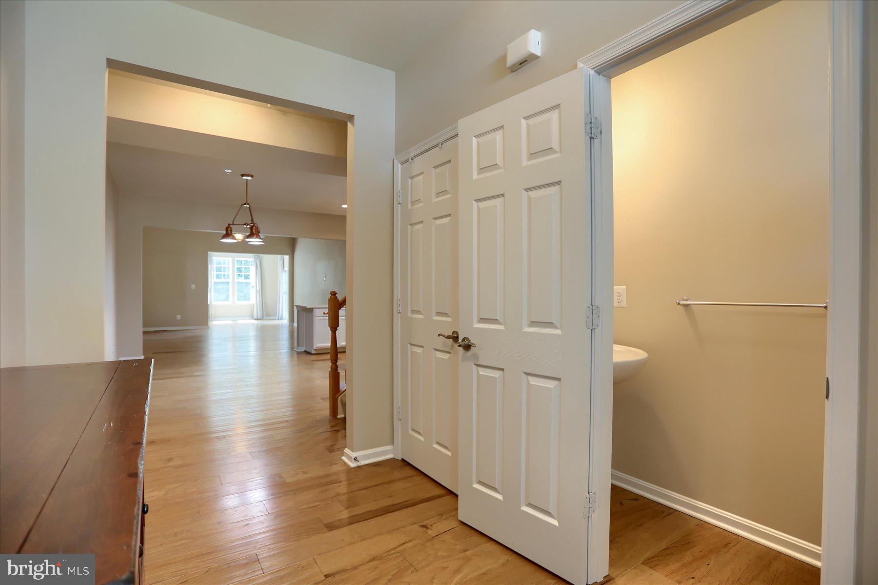 3627 SKYLARK COURT
