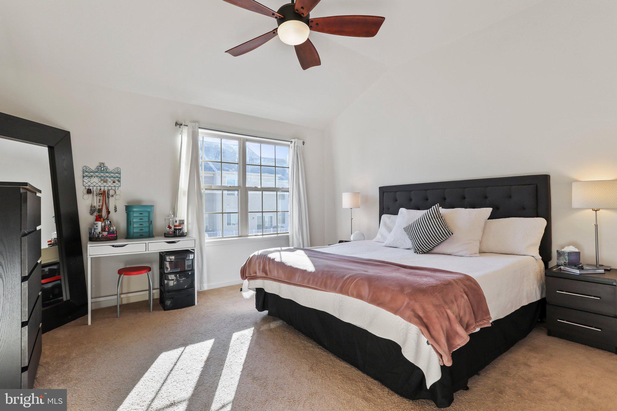 TALLYN RIDGE - Residential Lease