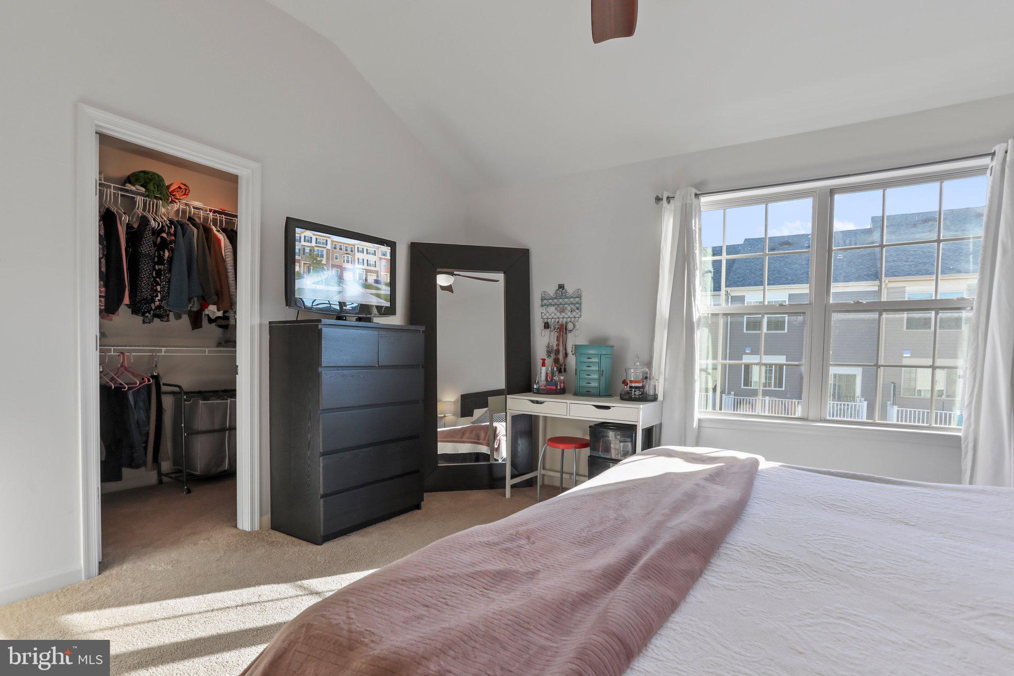 TALLYN RIDGE - Residential Lease