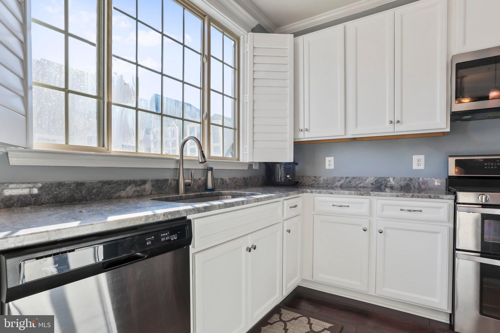 TALLYN RIDGE - Residential Lease