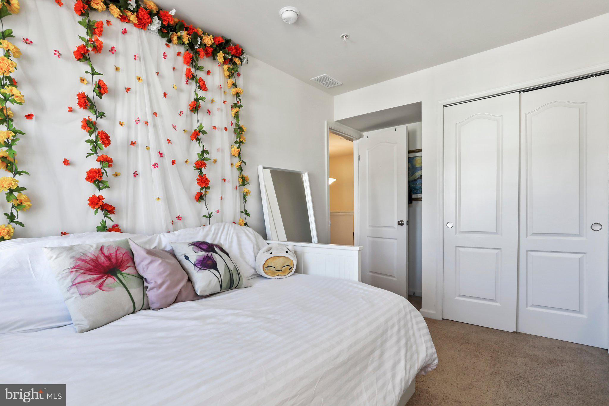 TALLYN RIDGE - Residential Lease