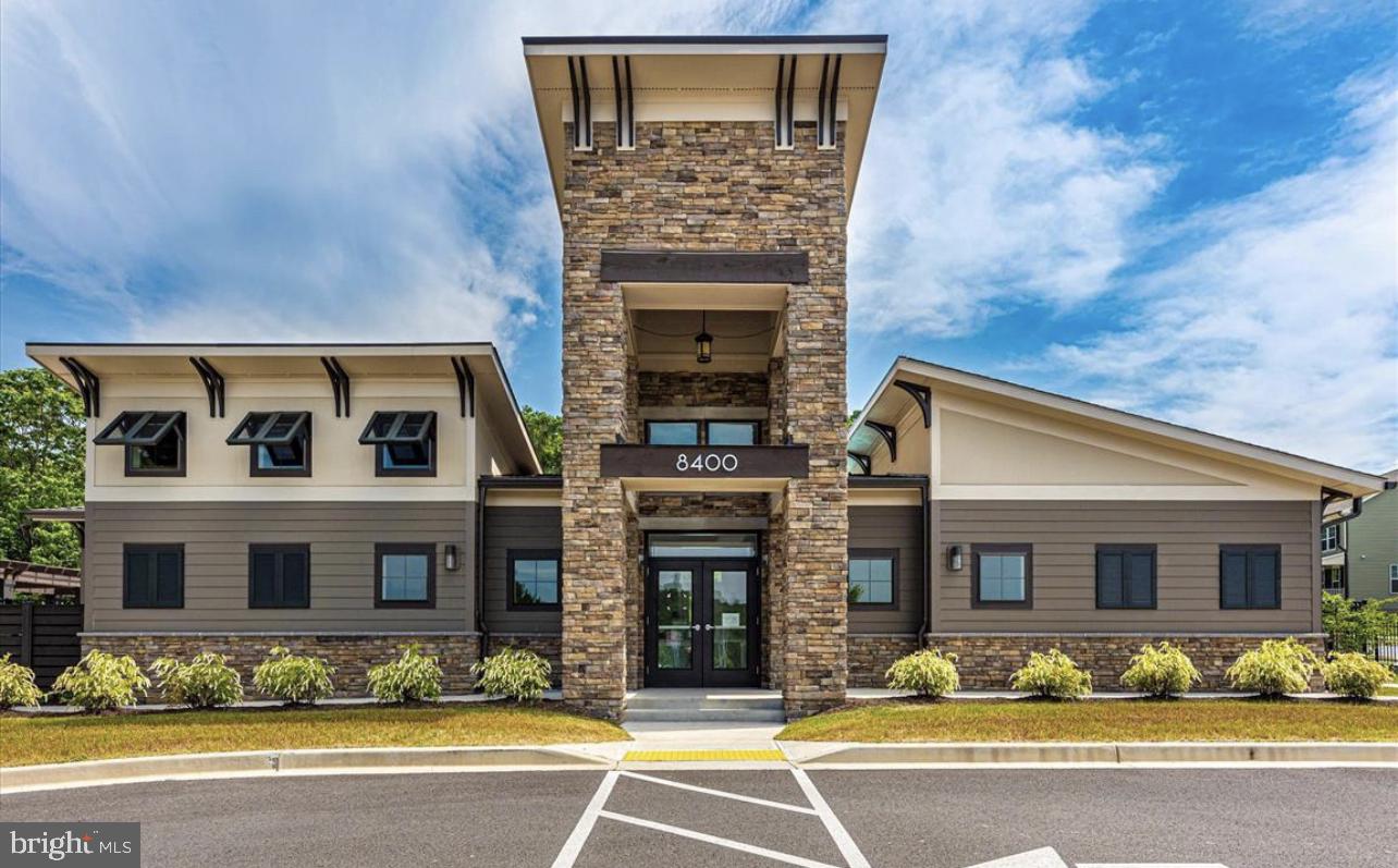 TALLYN RIDGE - Residential Lease