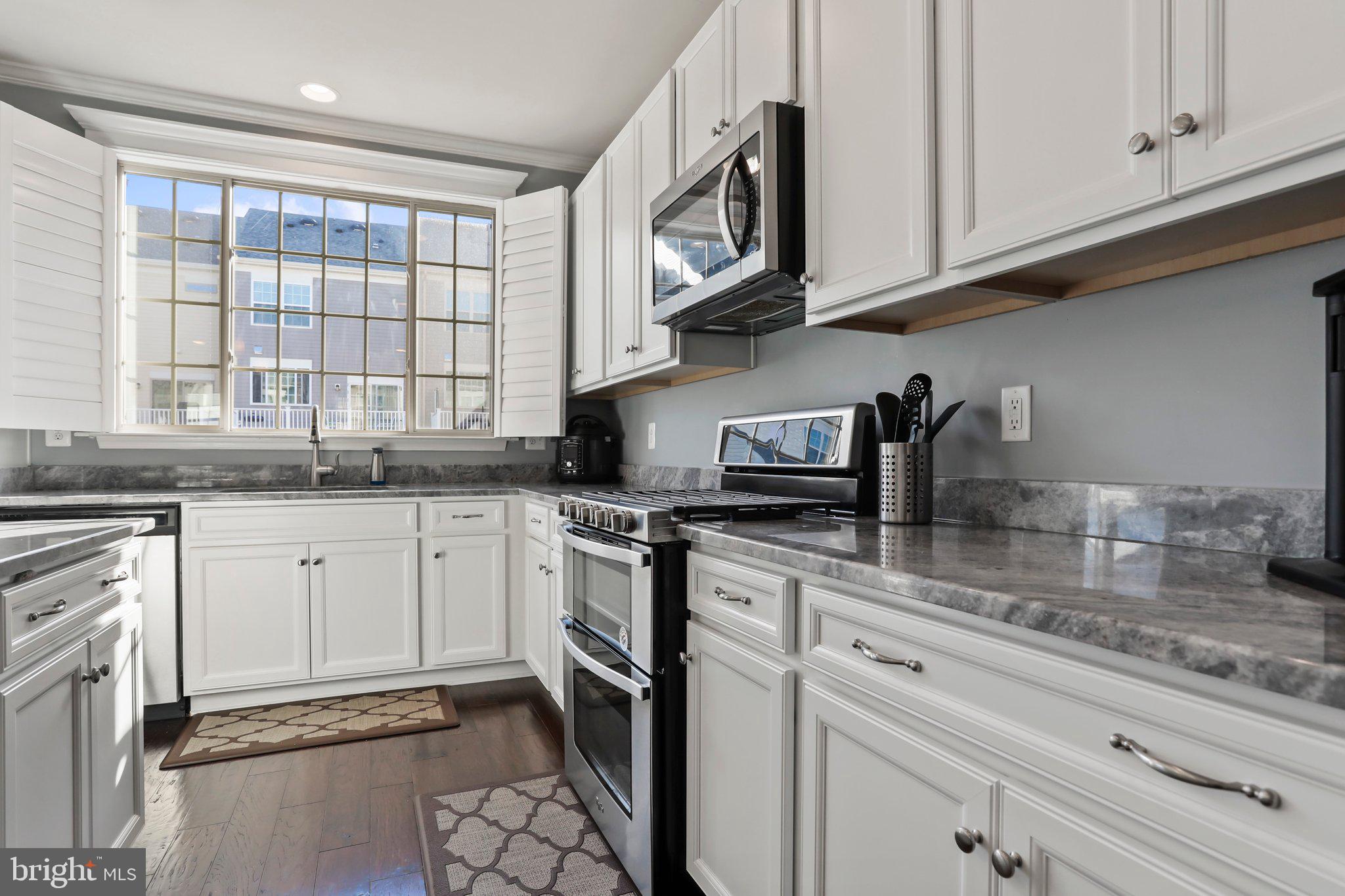 TALLYN RIDGE - Residential Lease