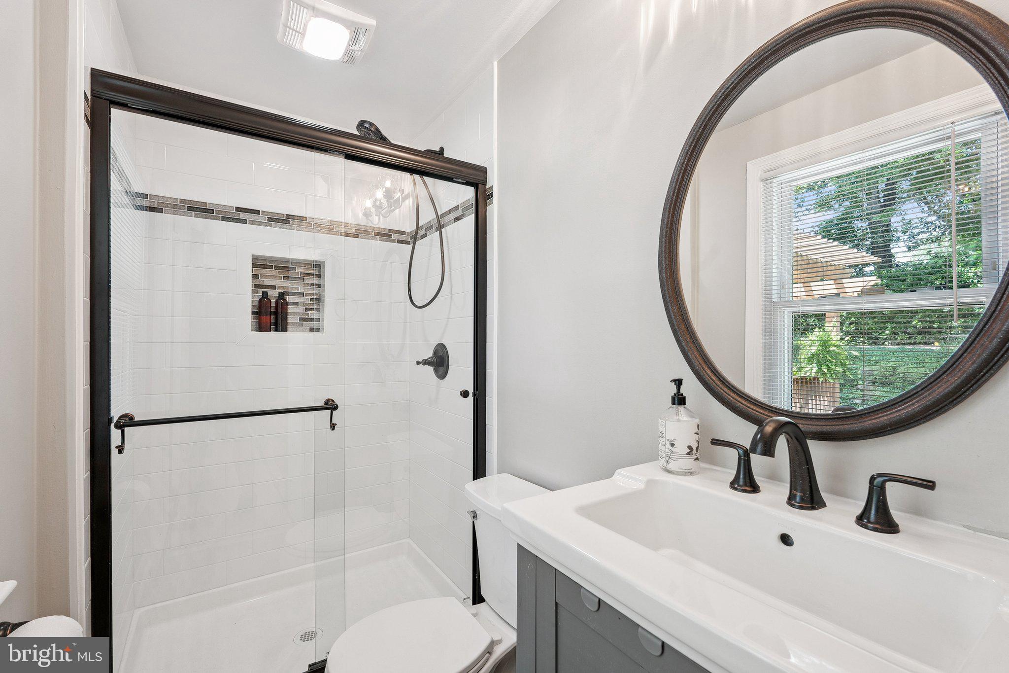 FOX MILL ESTATES - Residential