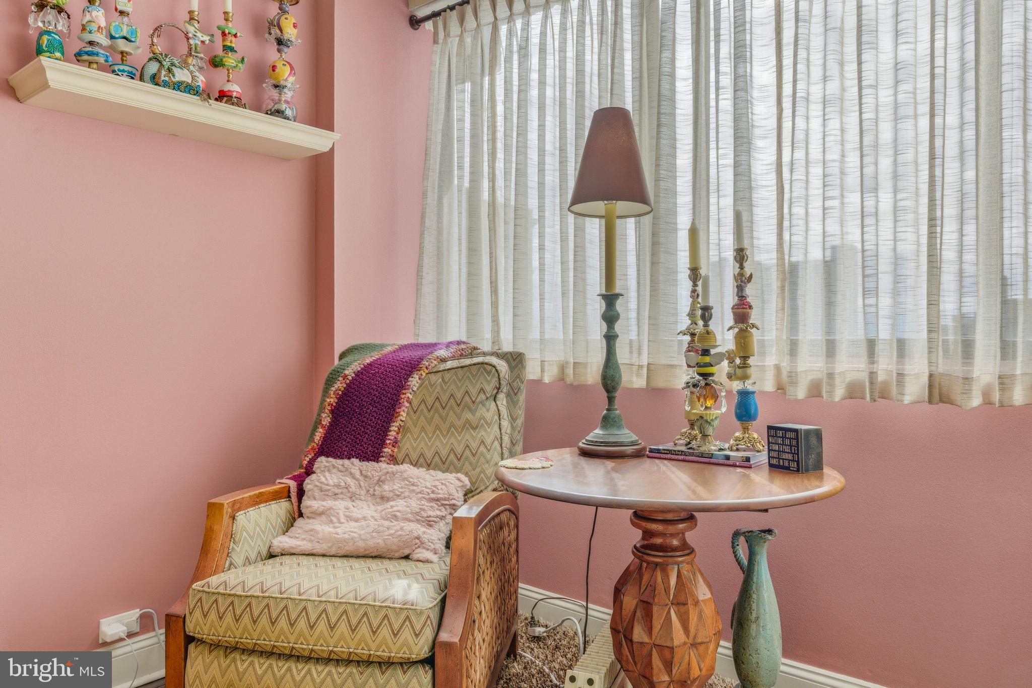 AVENUE OF THE ARTS - Residential