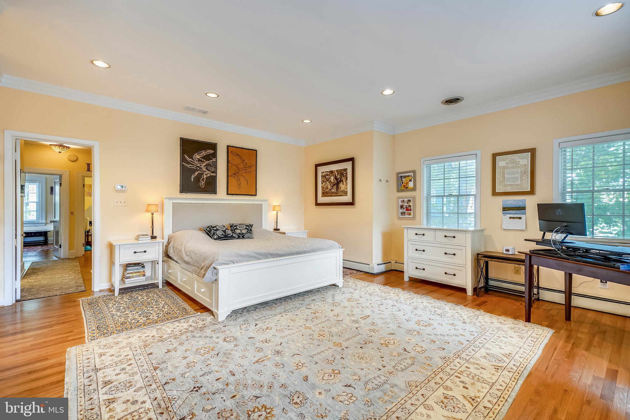 MOUNT WASHINGTON - Residential