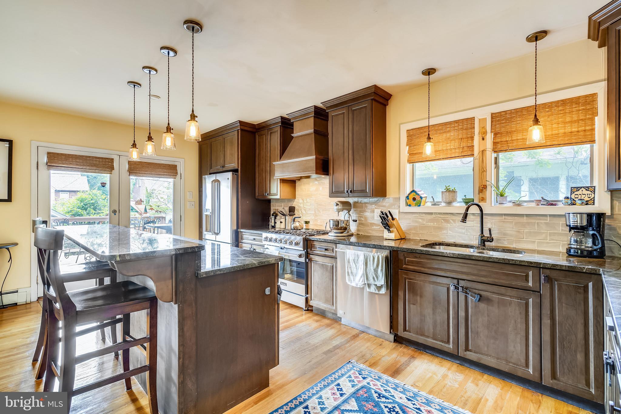 MOUNT WASHINGTON - Residential