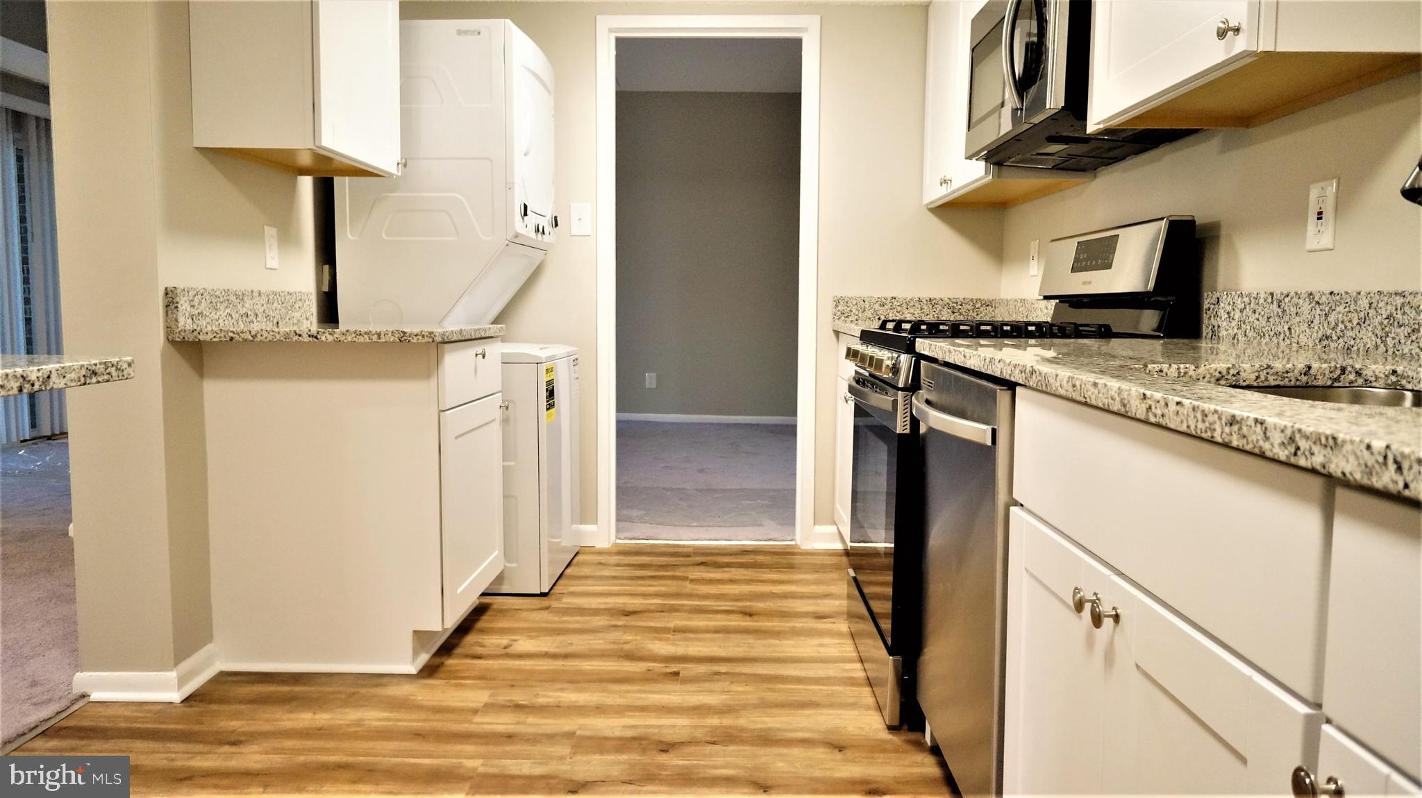 HUNTERS WOODS VILLAGE - Residential