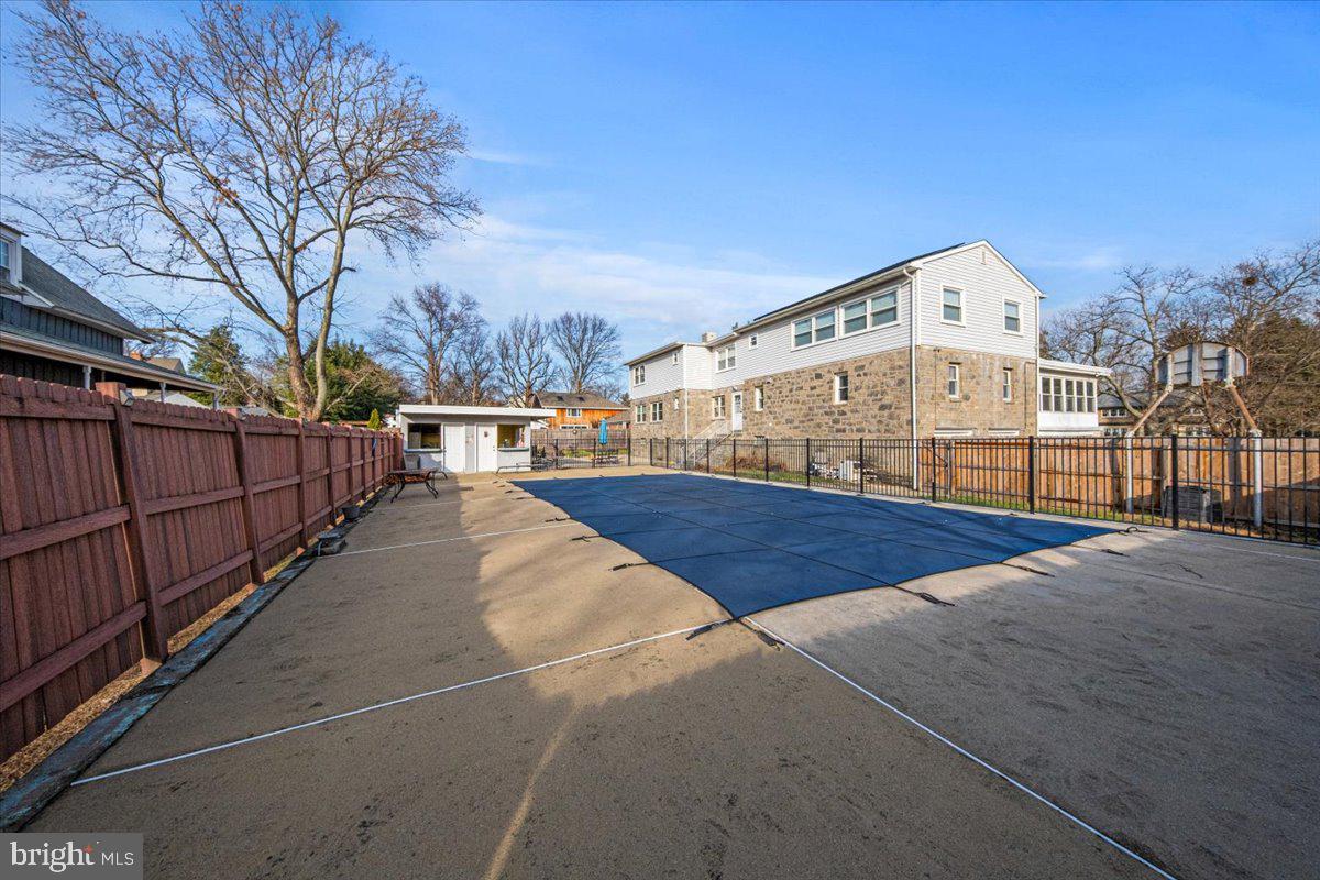 130 GREENLEIGH COURT