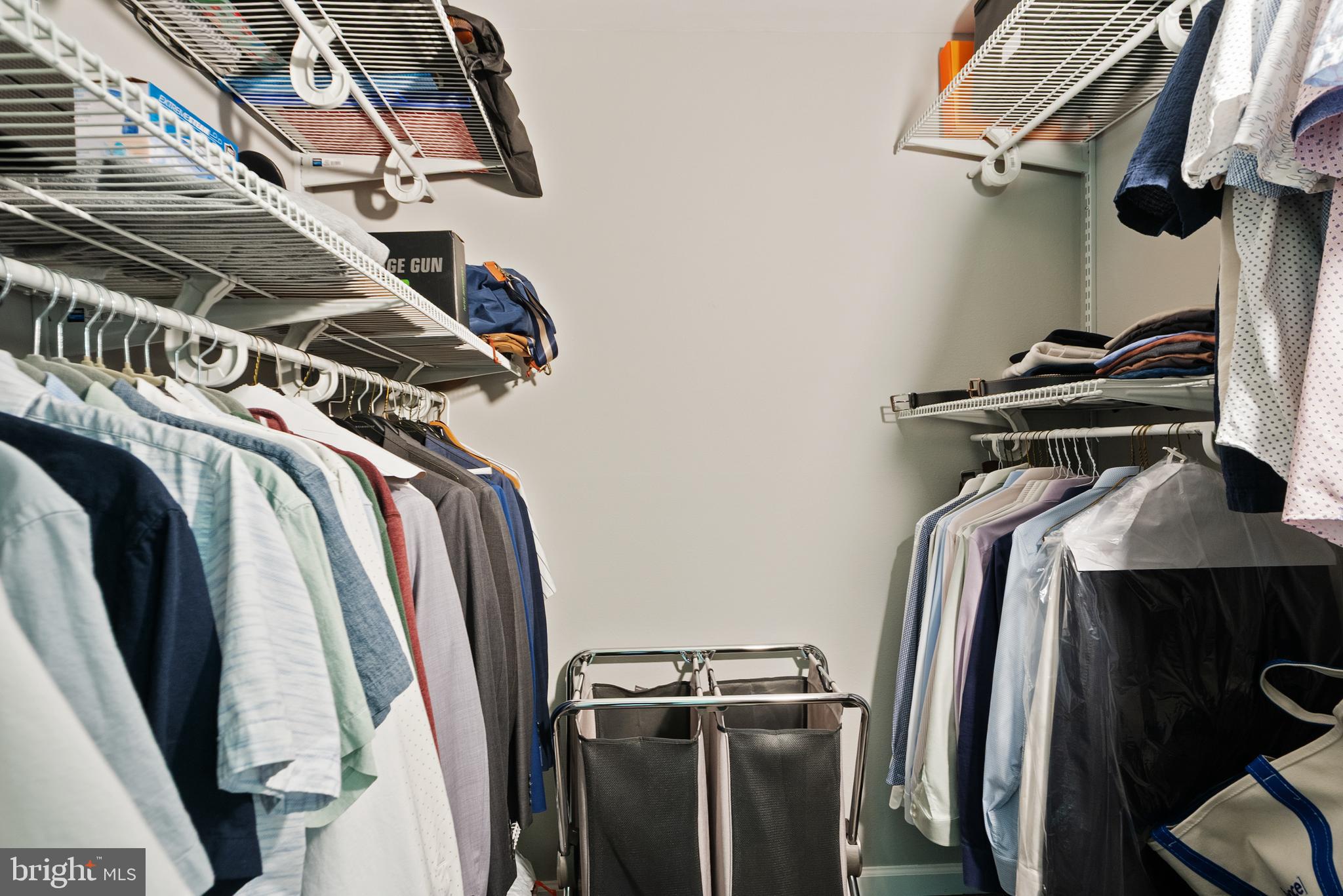 FOUNTAINS AT MCLEAN - Residential