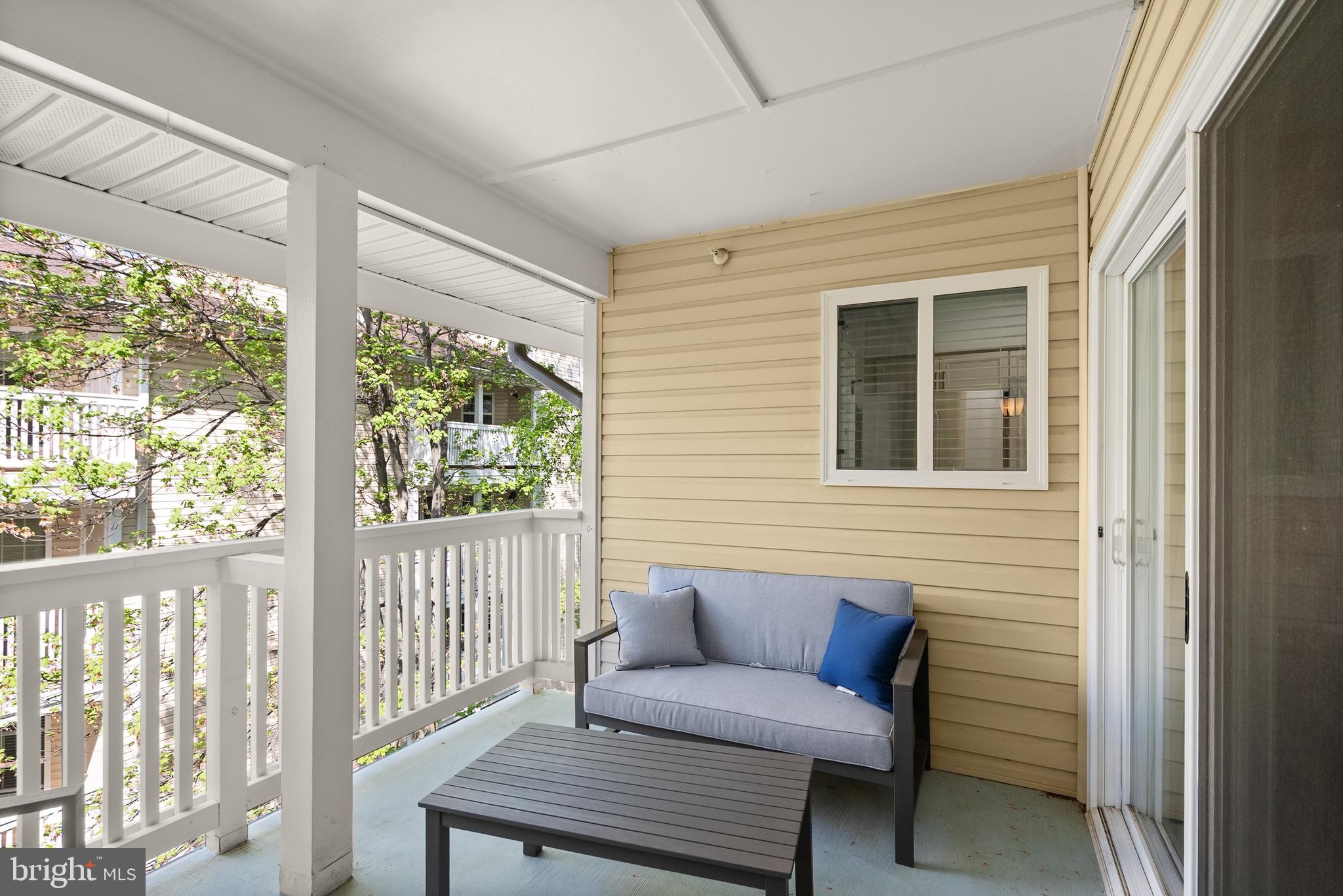 FOUNTAINS AT MCLEAN - Residential