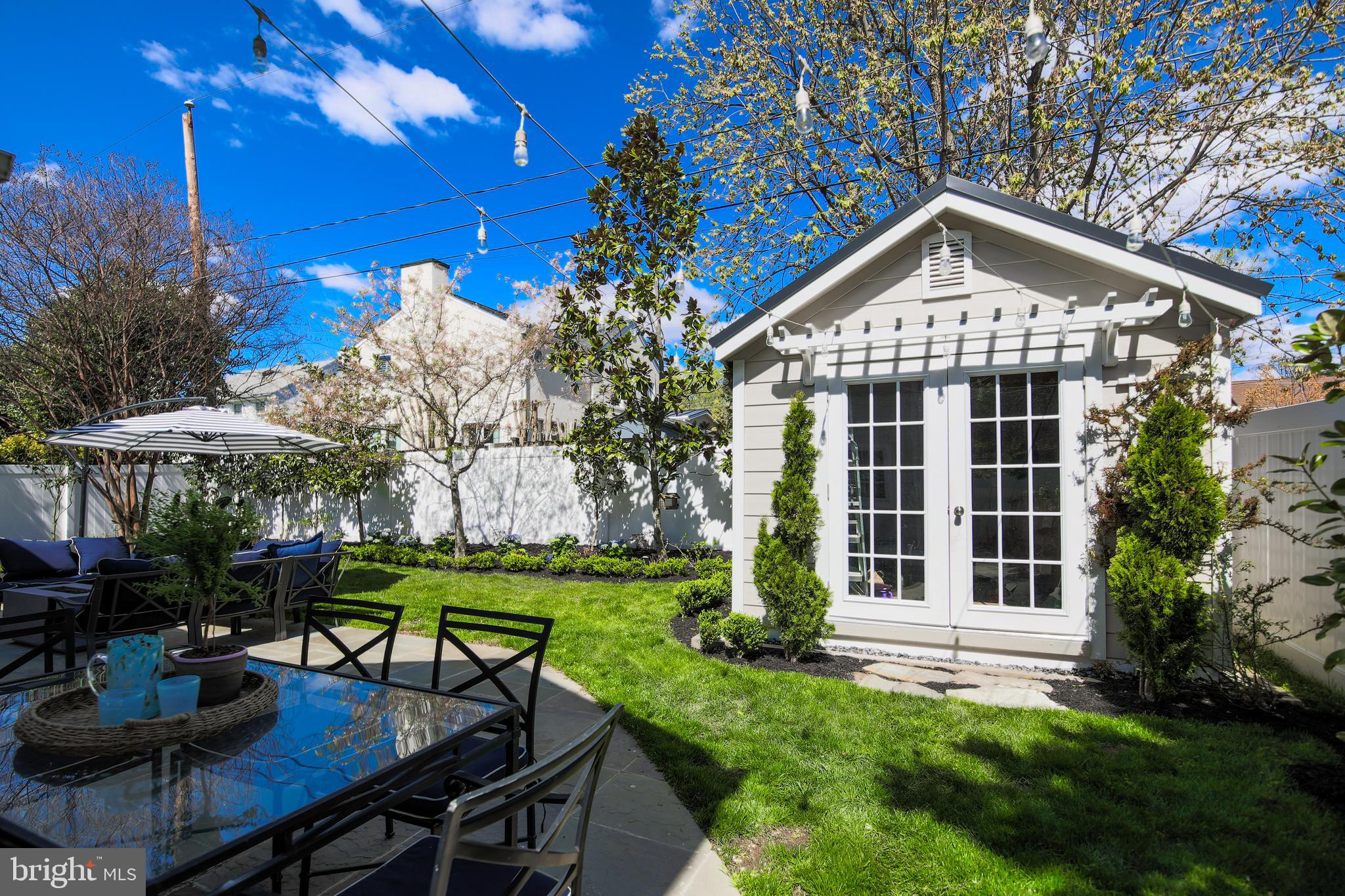 JEFFERSON PARK - Residential