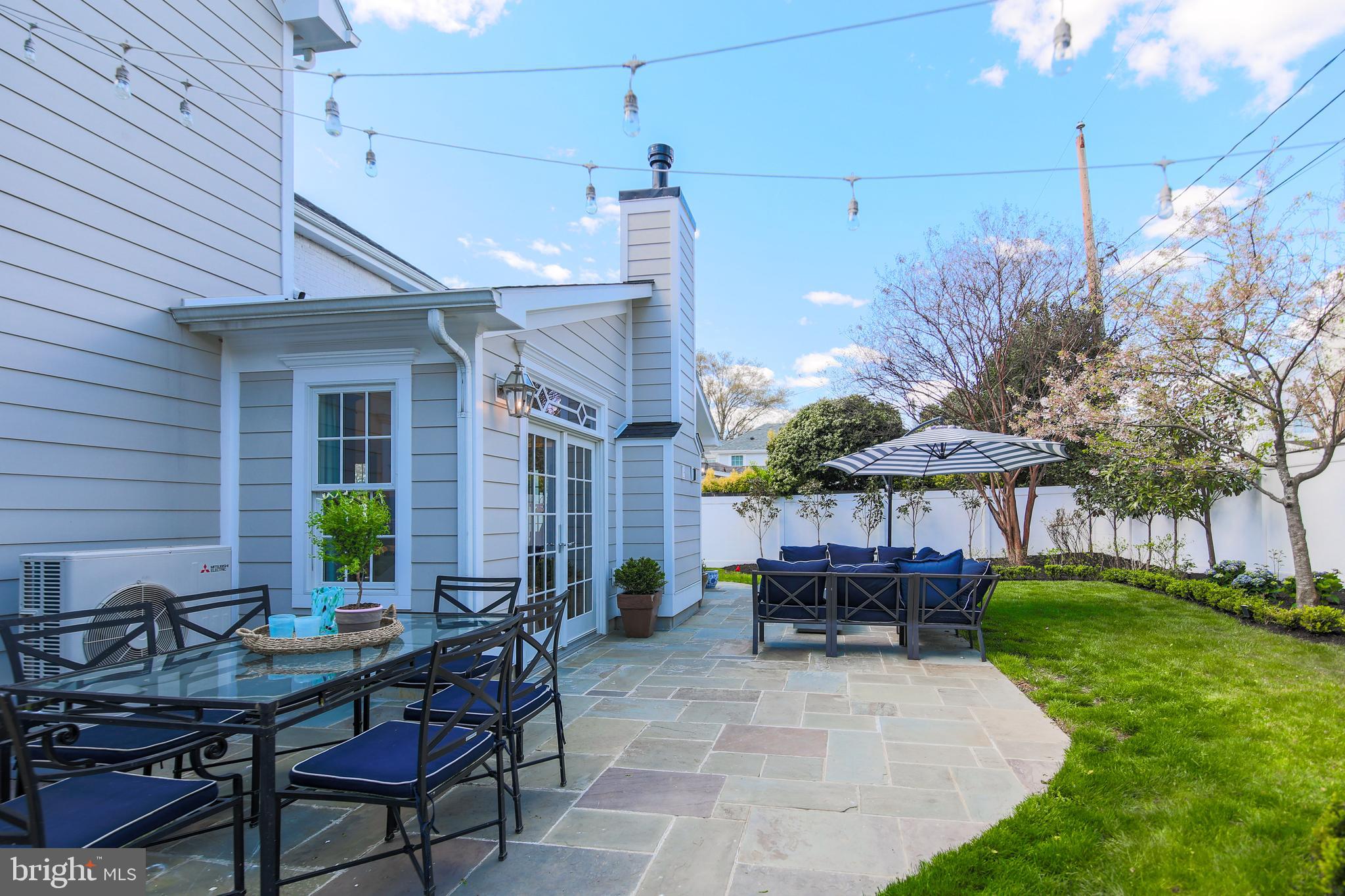 JEFFERSON PARK - Residential