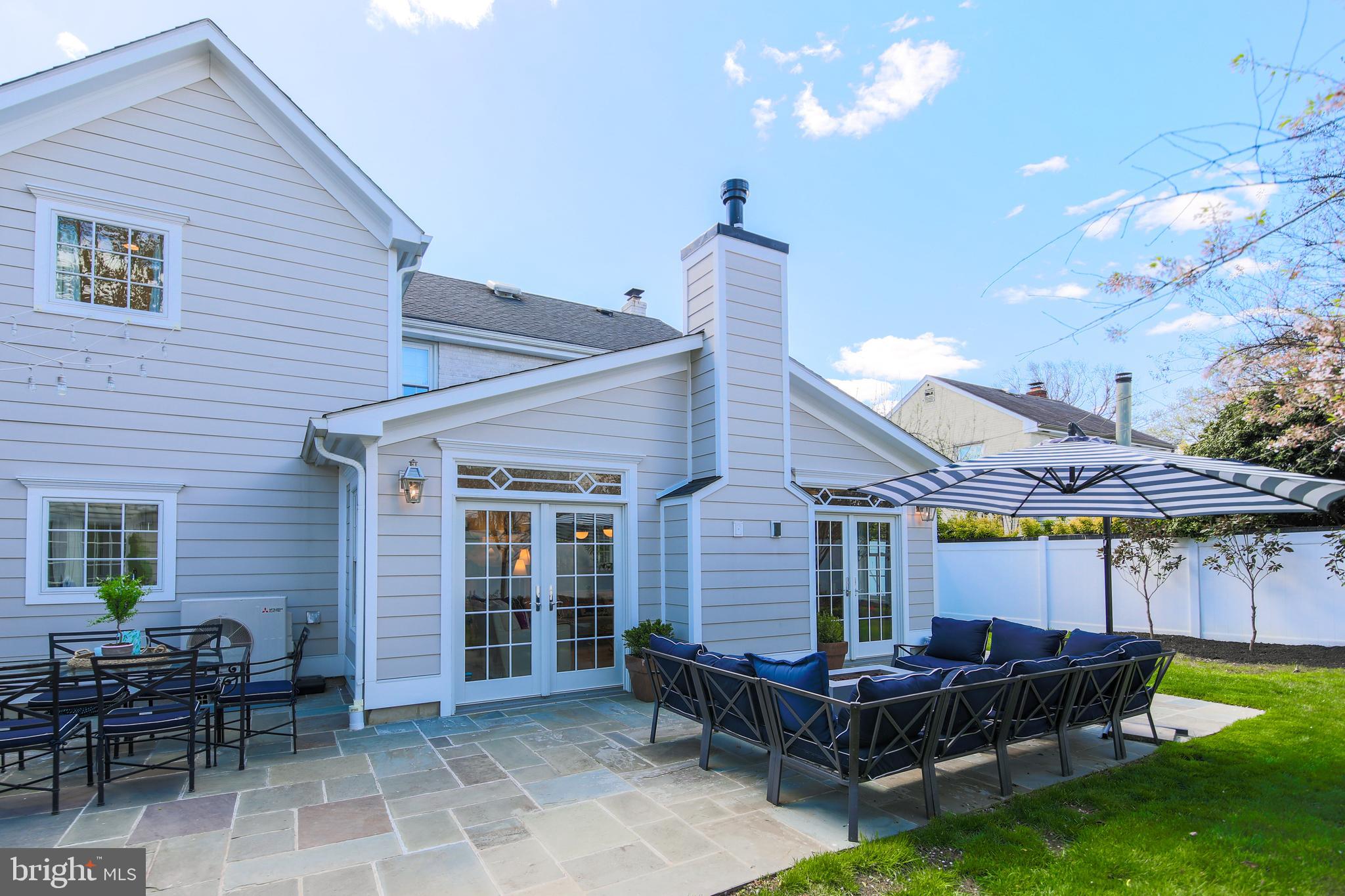 JEFFERSON PARK - Residential