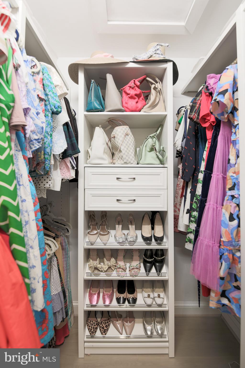 JEFFERSON PARK - Residential