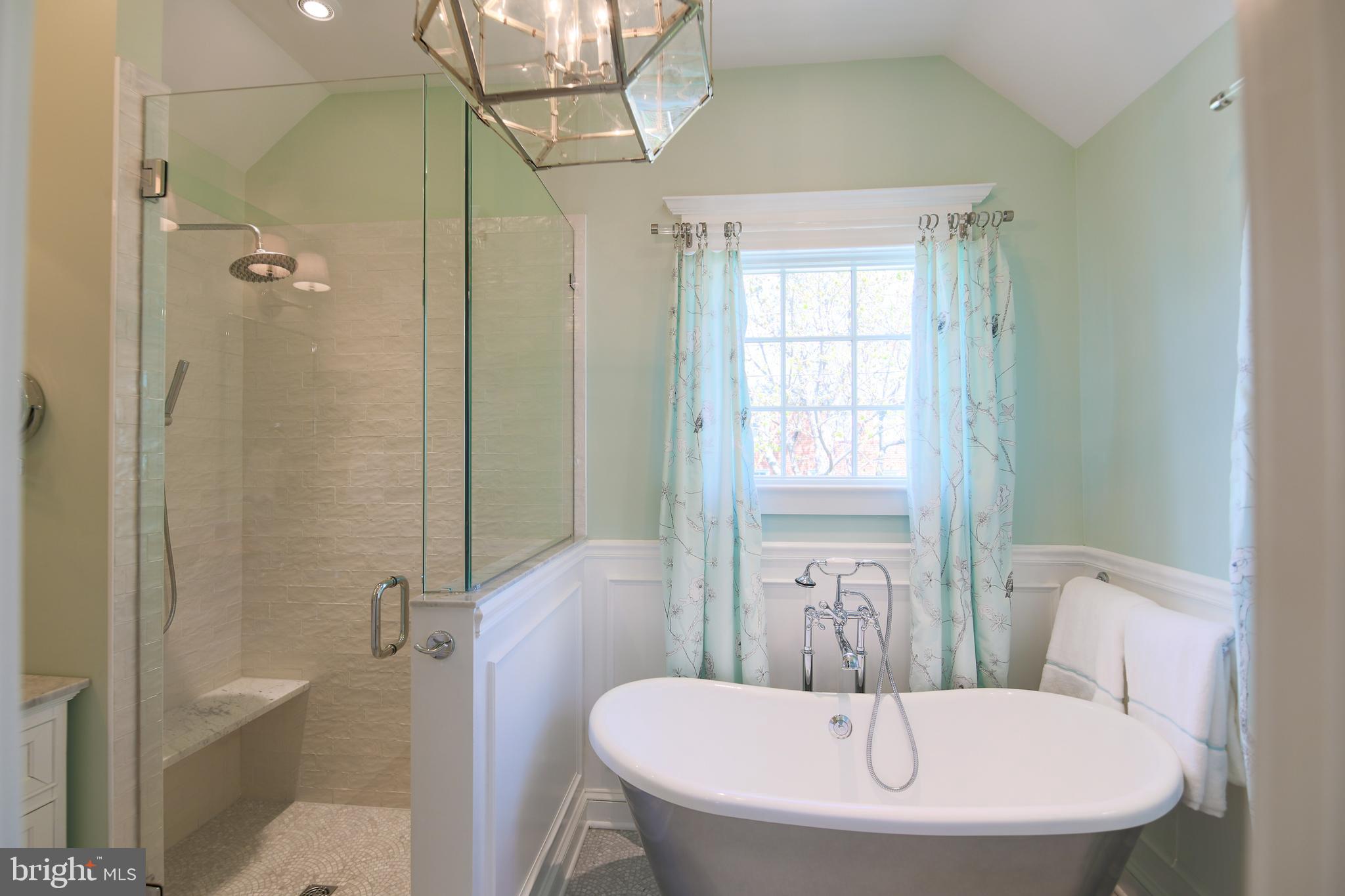 JEFFERSON PARK - Residential