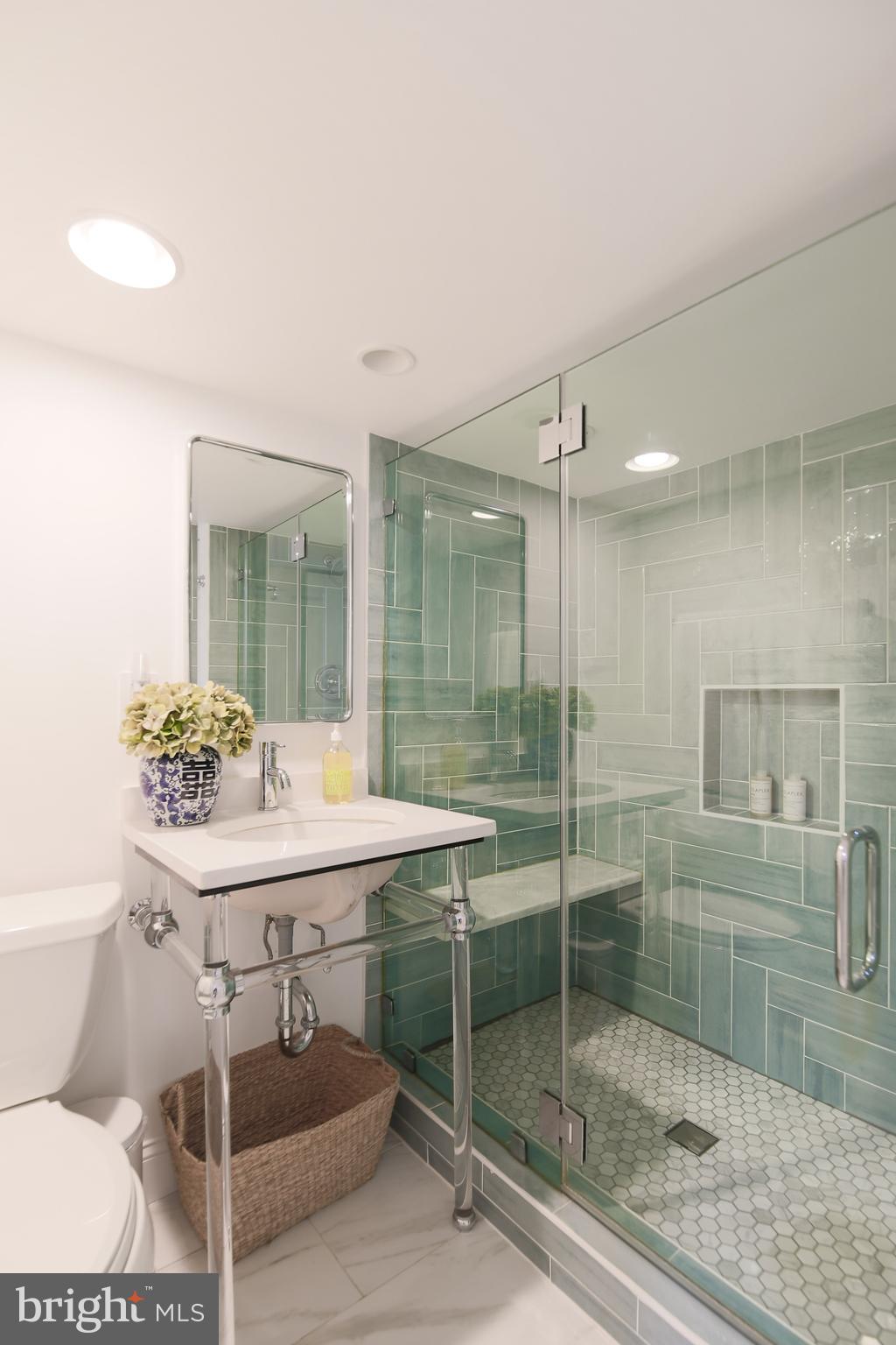 JEFFERSON PARK - Residential