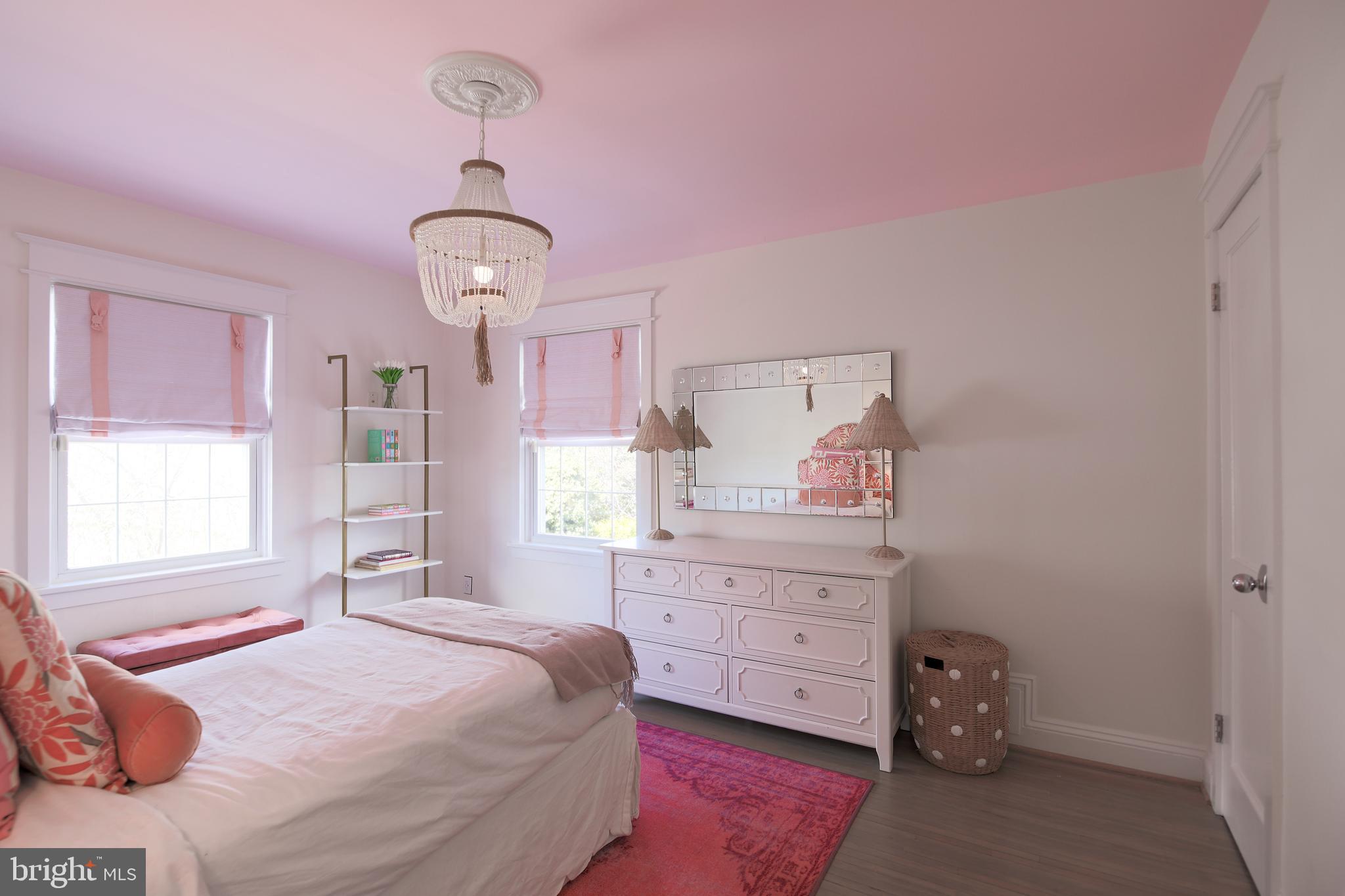 JEFFERSON PARK - Residential