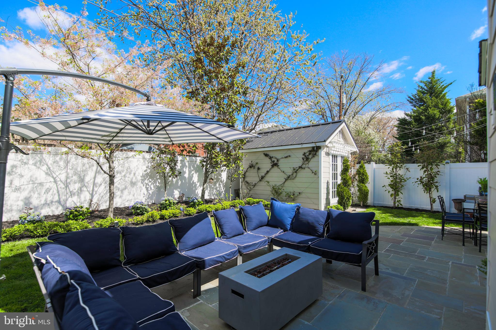 JEFFERSON PARK - Residential