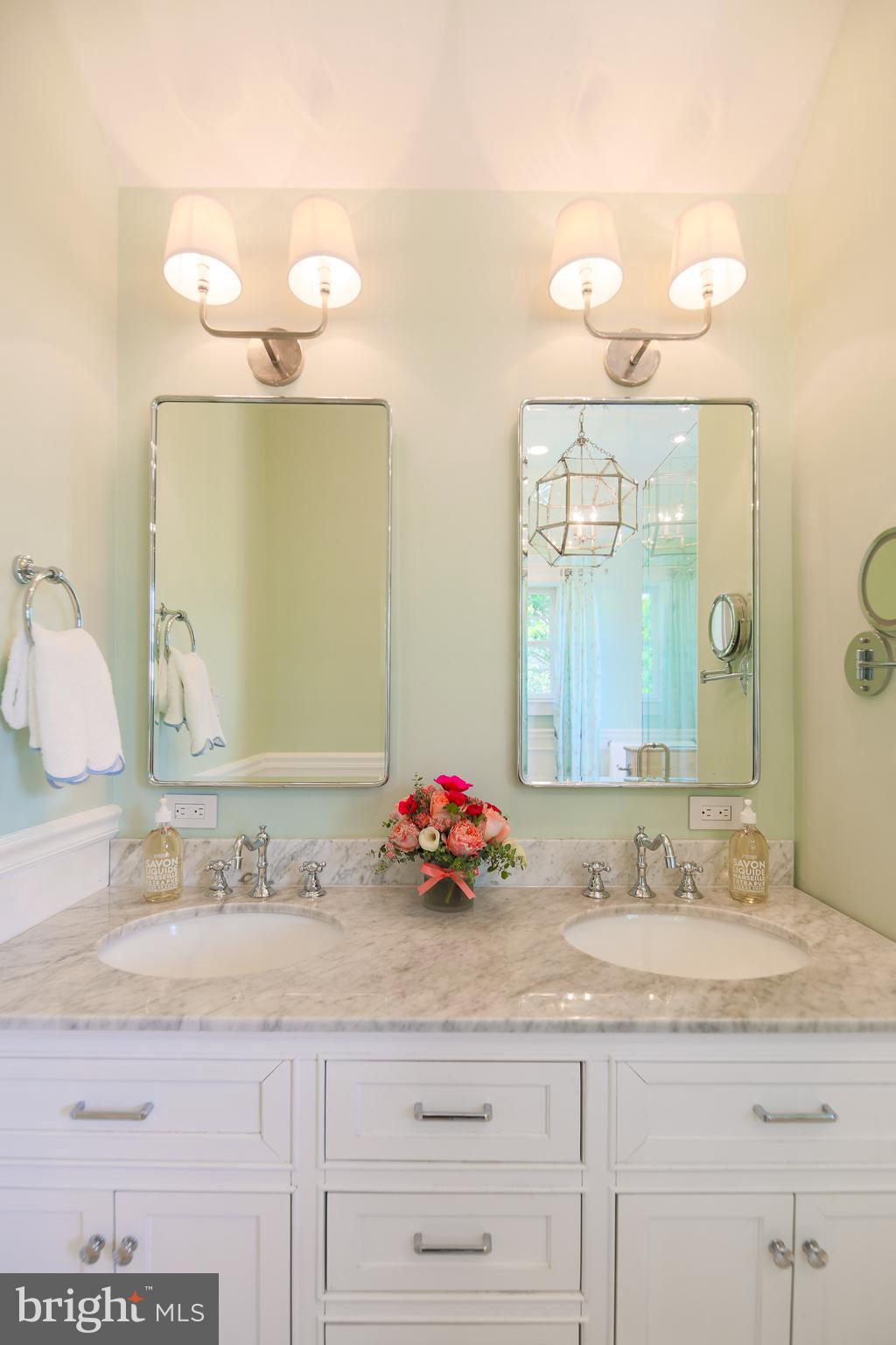 JEFFERSON PARK - Residential