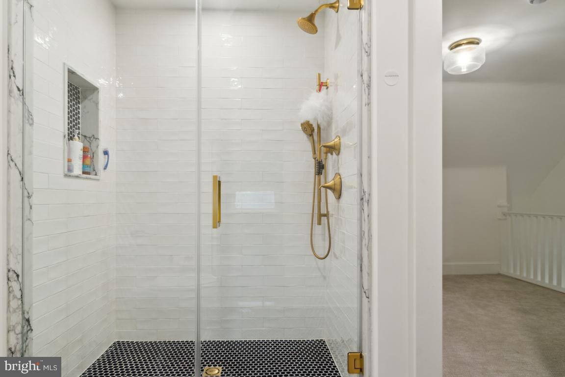 WEST TOWSON - Residential