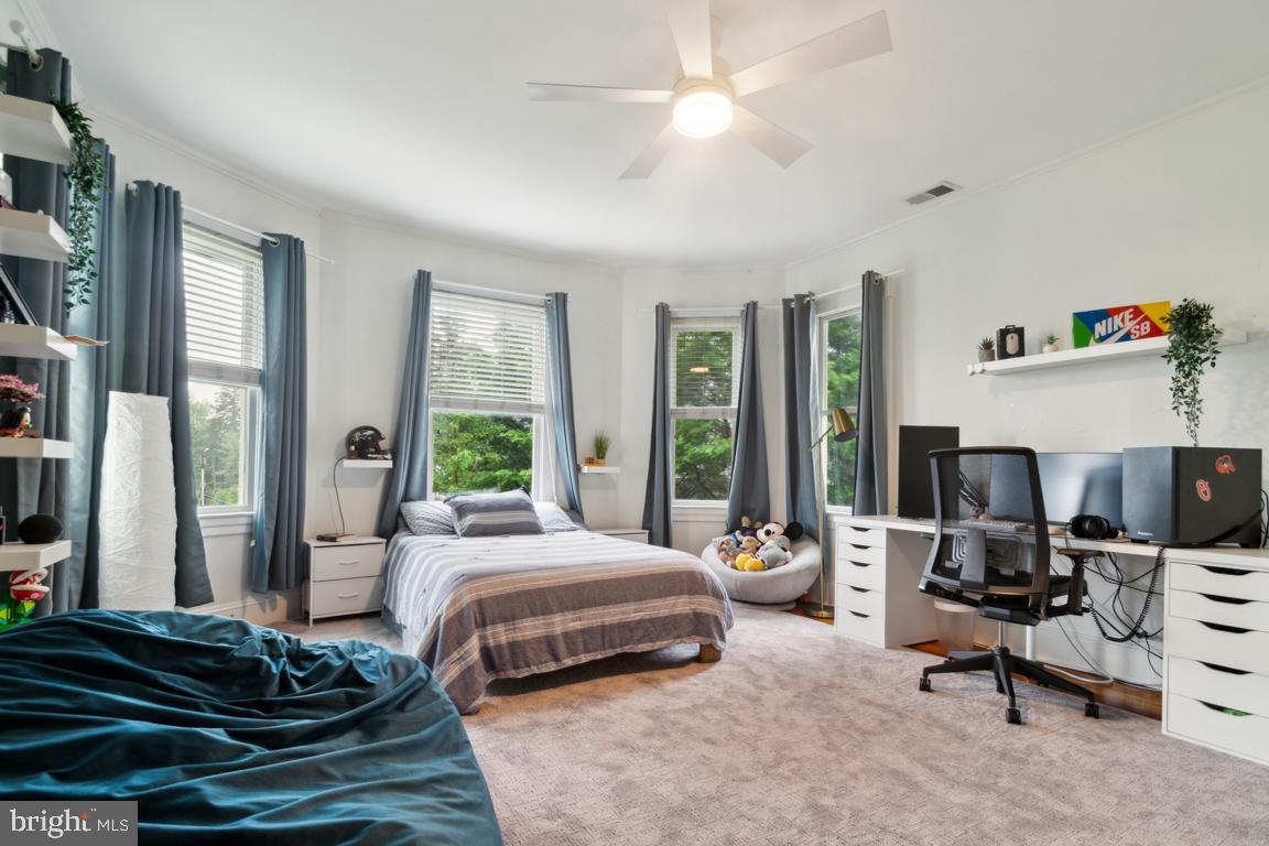 WEST TOWSON - Residential