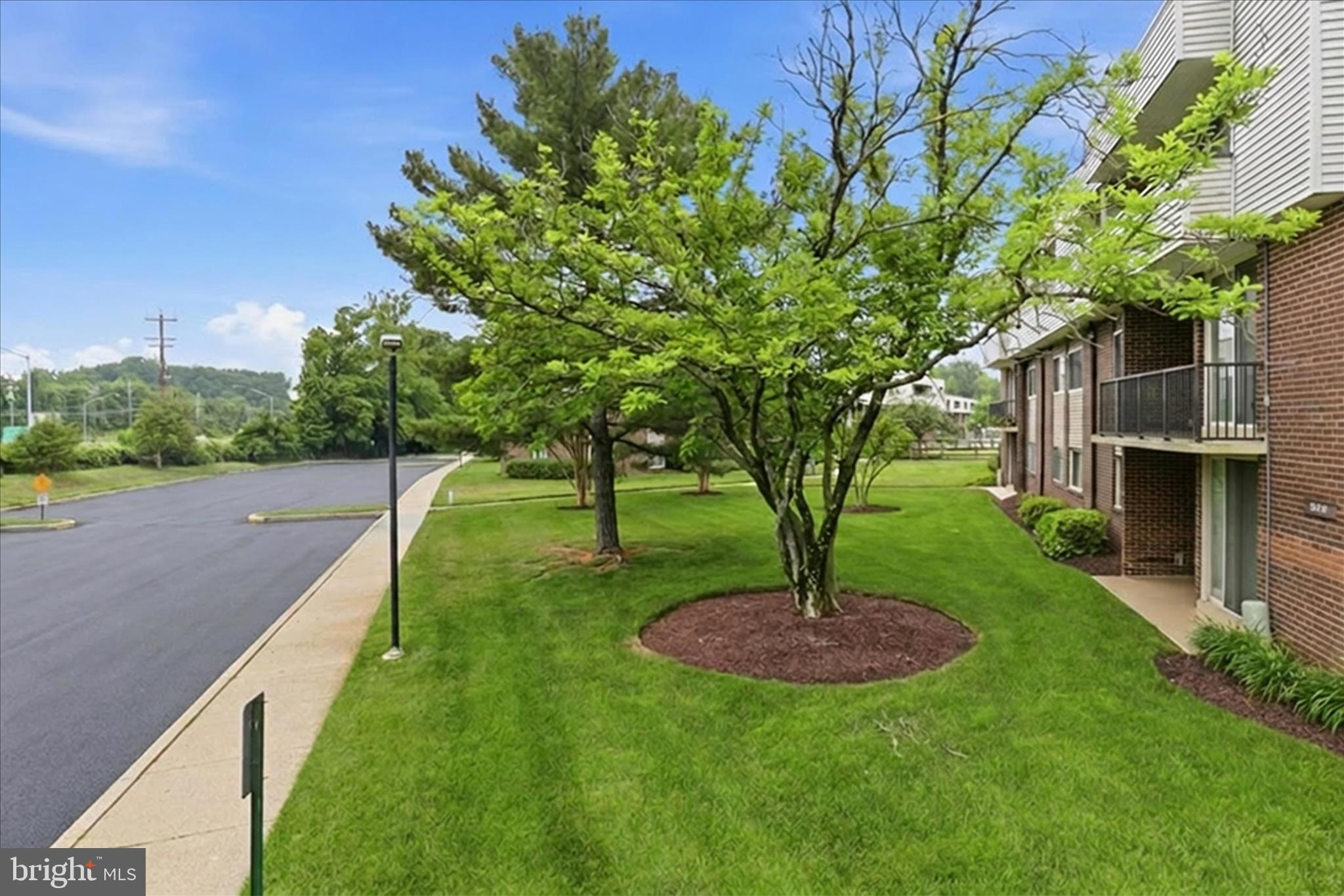PINES CONDOMINIUM - Residential