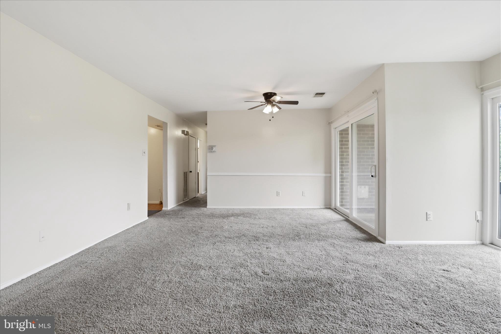 PINES CONDOMINIUM - Residential