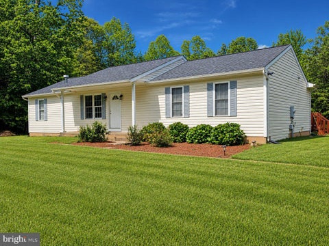 Homes For Sale - 9414 Quiet Woods Lane<br/> Spotsylvania County, PARTLOW, VA 22534