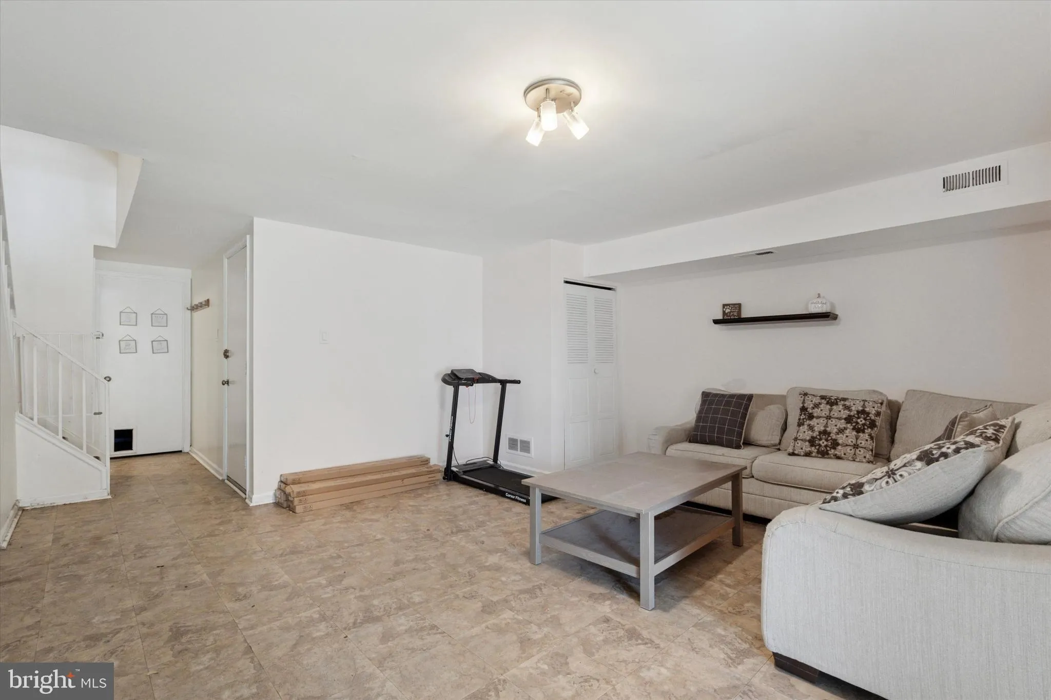 Bensalem, Pennsylvania 19020, United States, 3 Bedrooms Bedrooms, ,2 BathroomsBathrooms,Residential,Active,95757