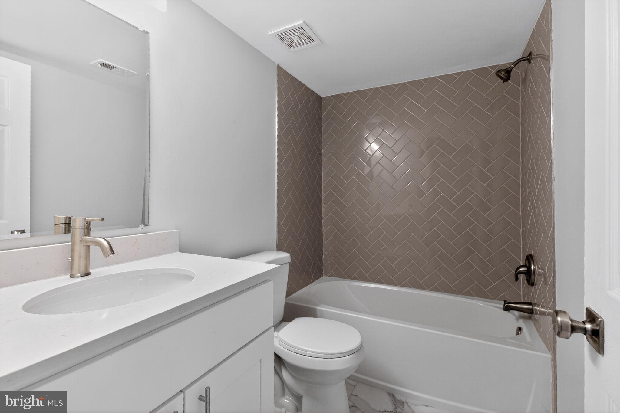 GREENBRIAR CONDO PHASE I - Residential