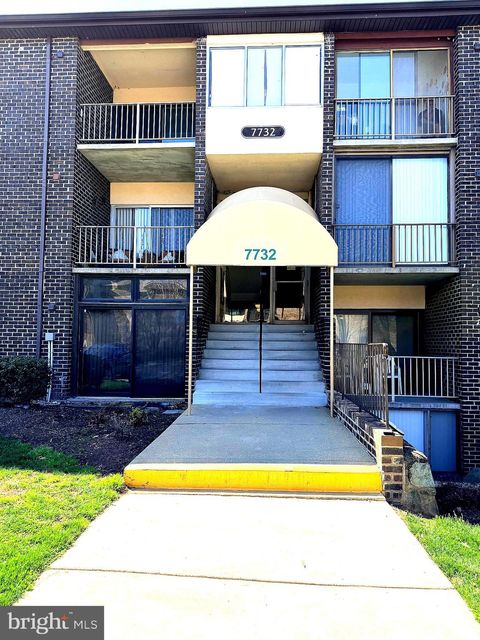 Condo For Sale - 7732 Hanover Parkway #101<br/> GREENBELT, MD 20770
