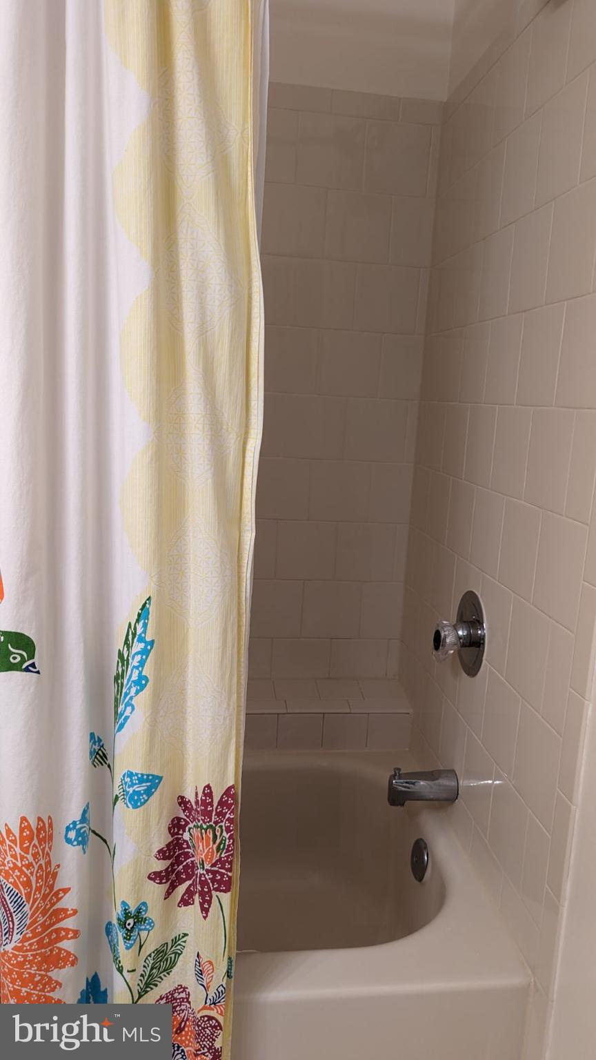 QUAIL CREEK - Residential