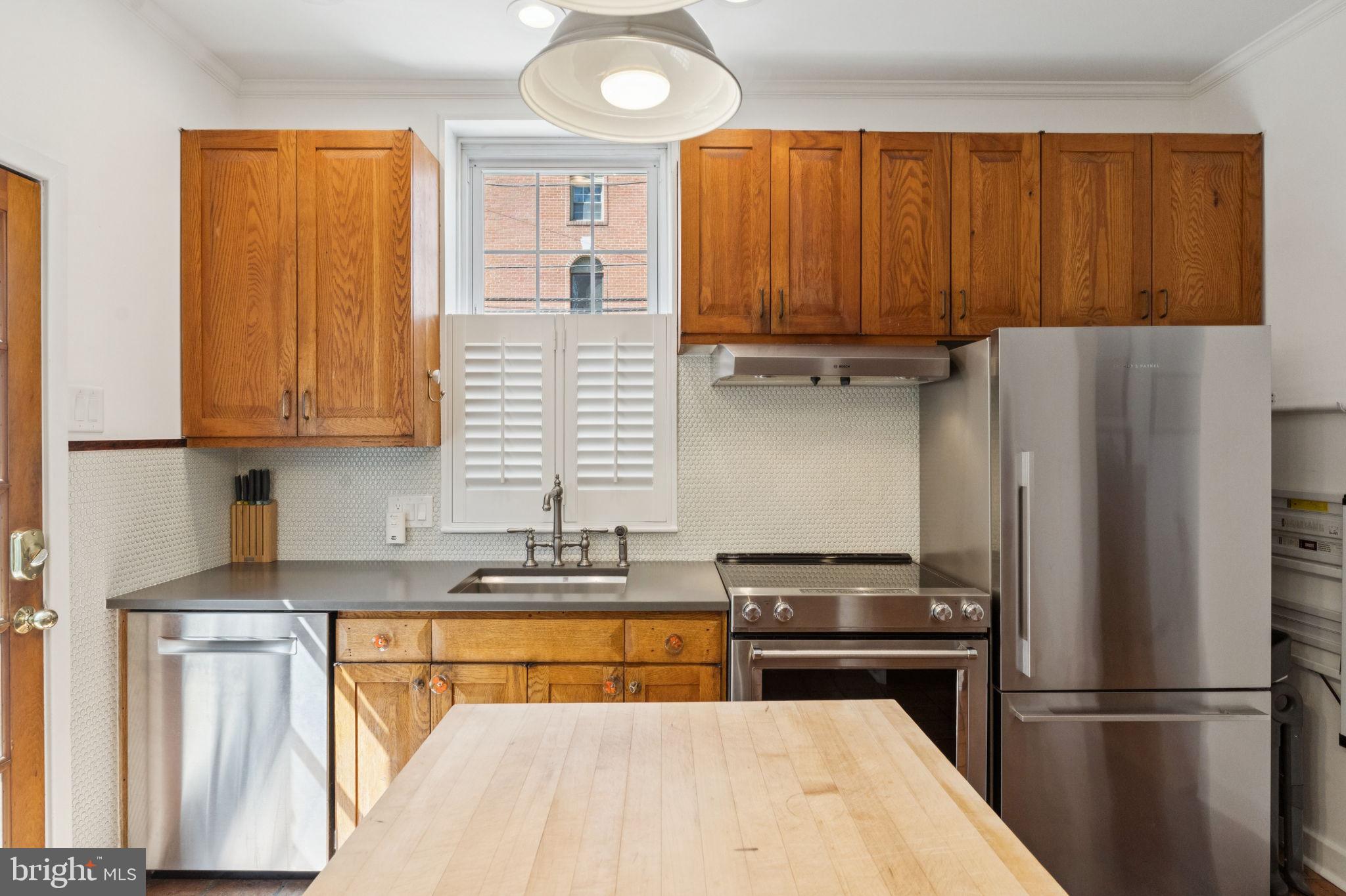 GRADUATE HOSPITAL - Residential