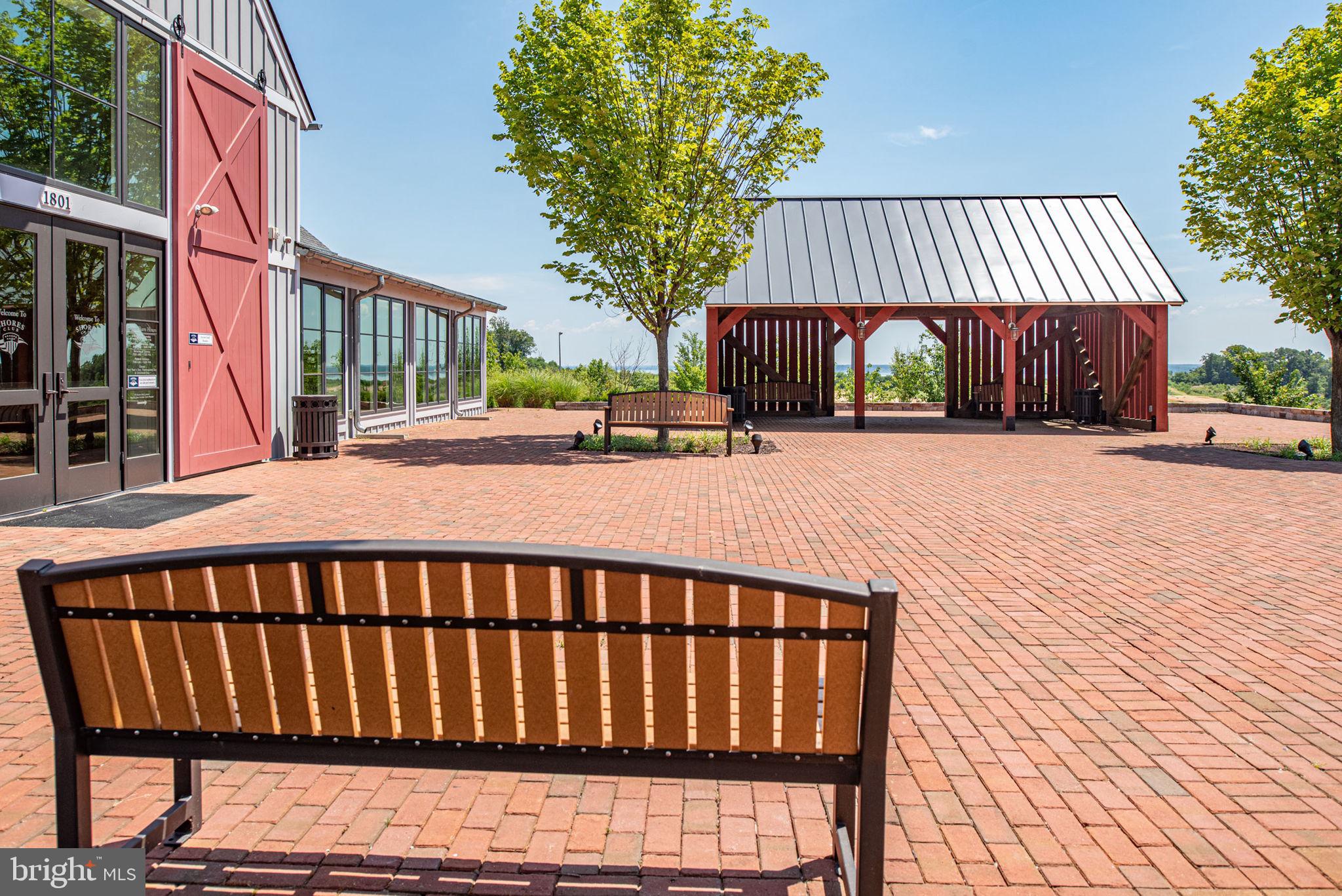 POTOMAC SHORES - Residential