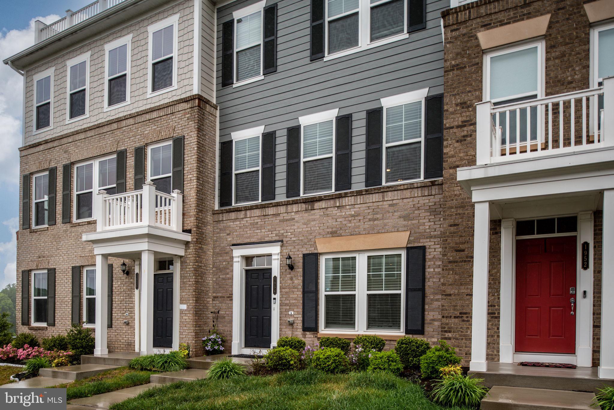 POTOMAC SHORES - Residential