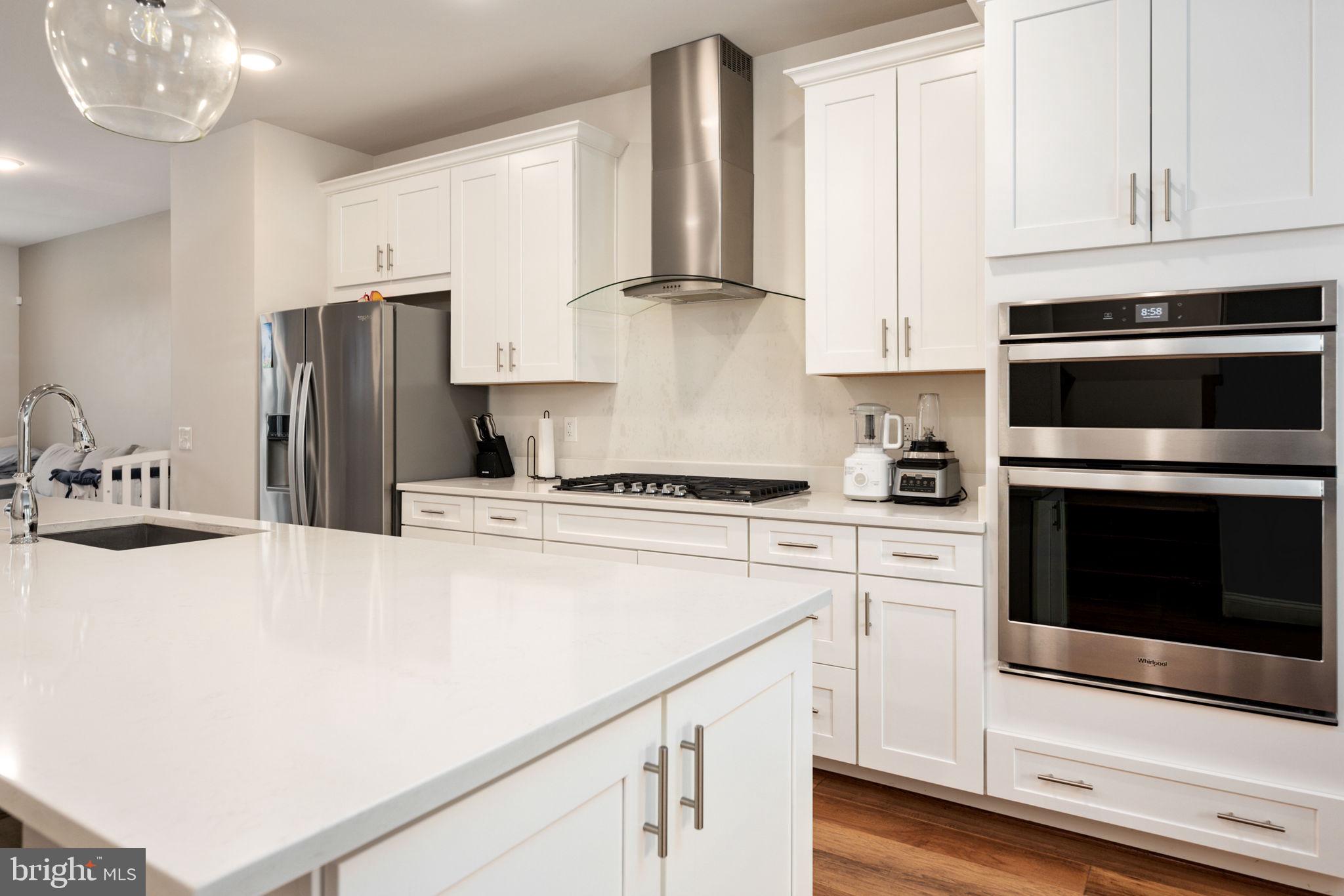 POTOMAC SHORES - Residential