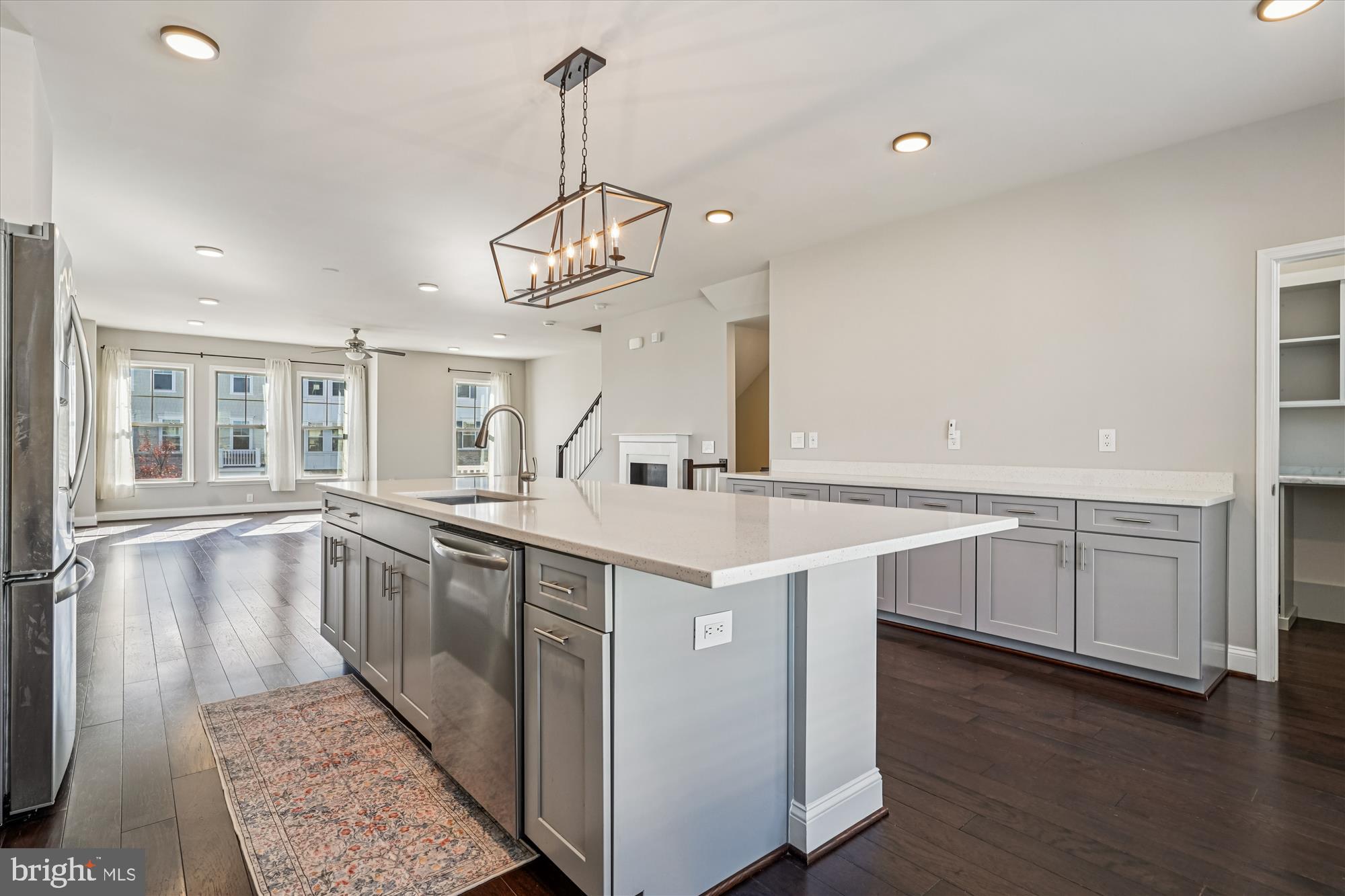 POTOMAC SHORES - Residential