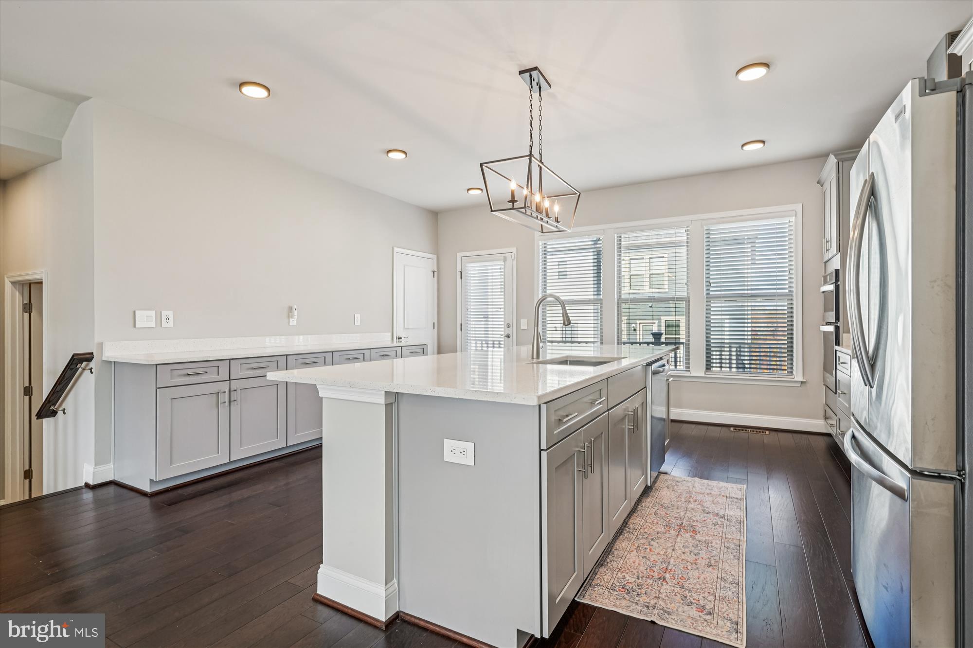 POTOMAC SHORES - Residential