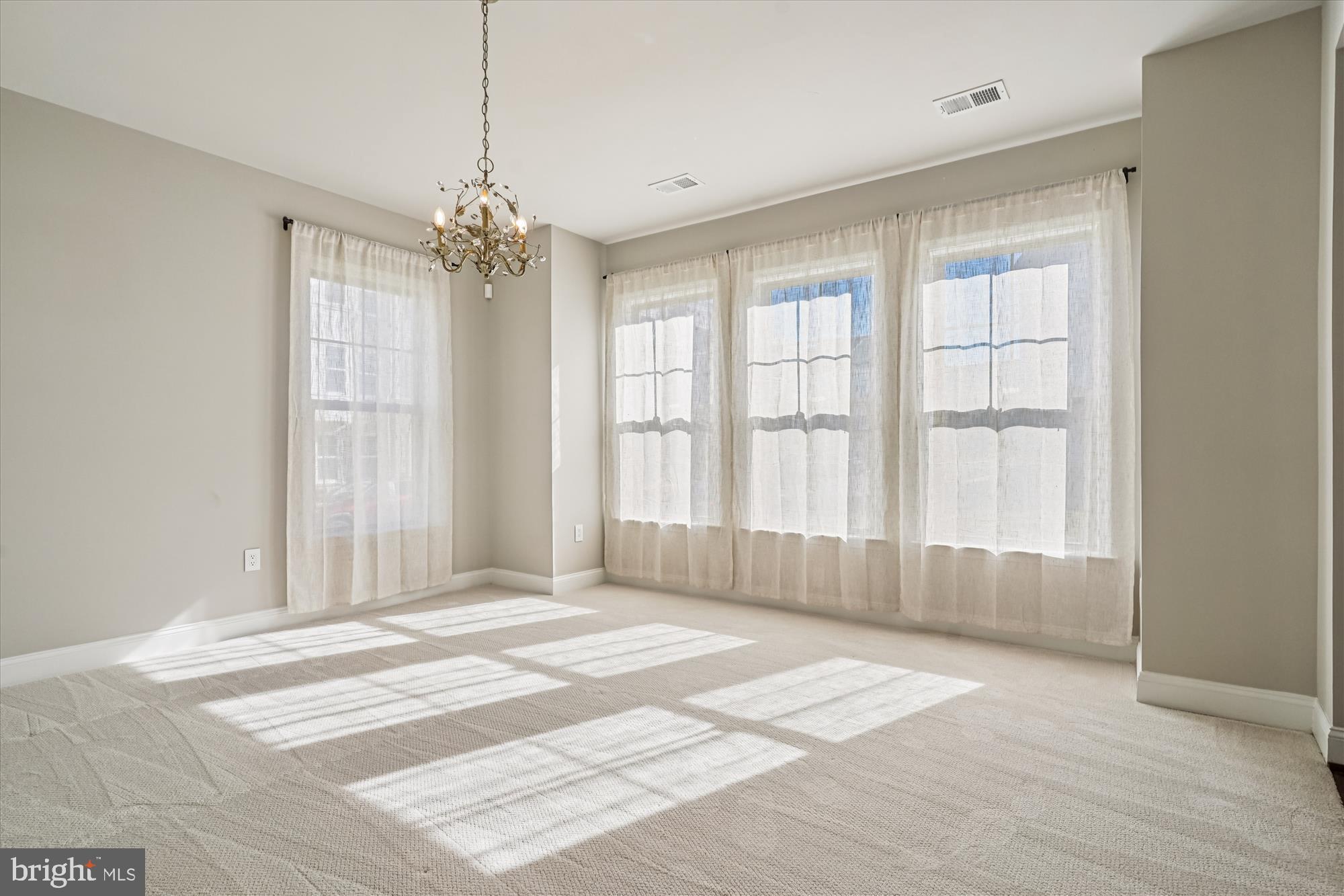 POTOMAC SHORES - Residential