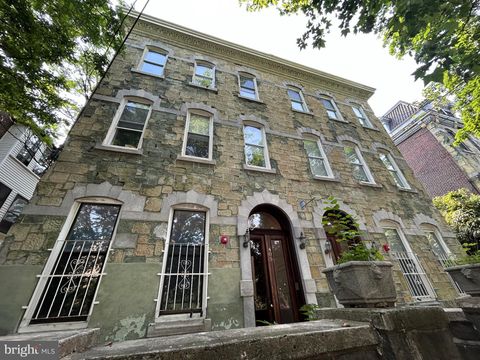 Photo of 405 - 407 S 42nd Street #3A, PHILADELPHIA, PA 19104 (MLS # PAPH2509534)