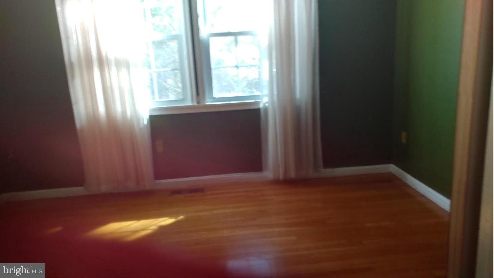 LAKE RIDGE - Residential Lease