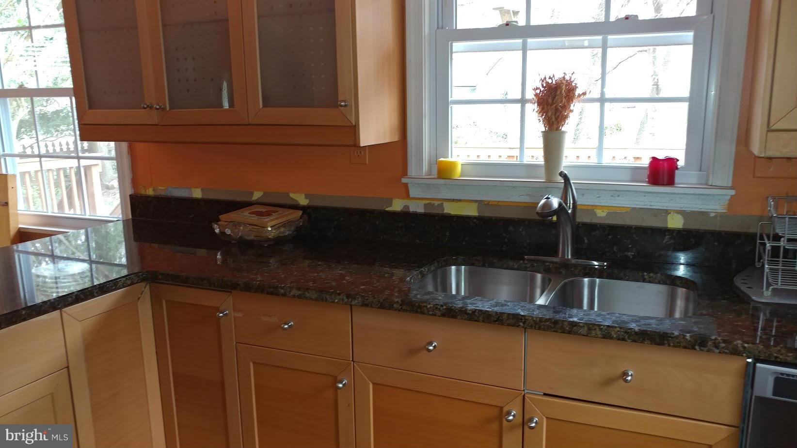 LAKE RIDGE - Residential Lease