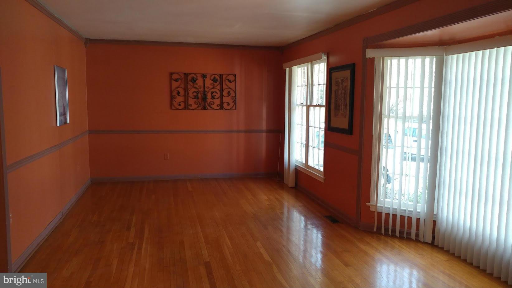 LAKE RIDGE - Residential Lease